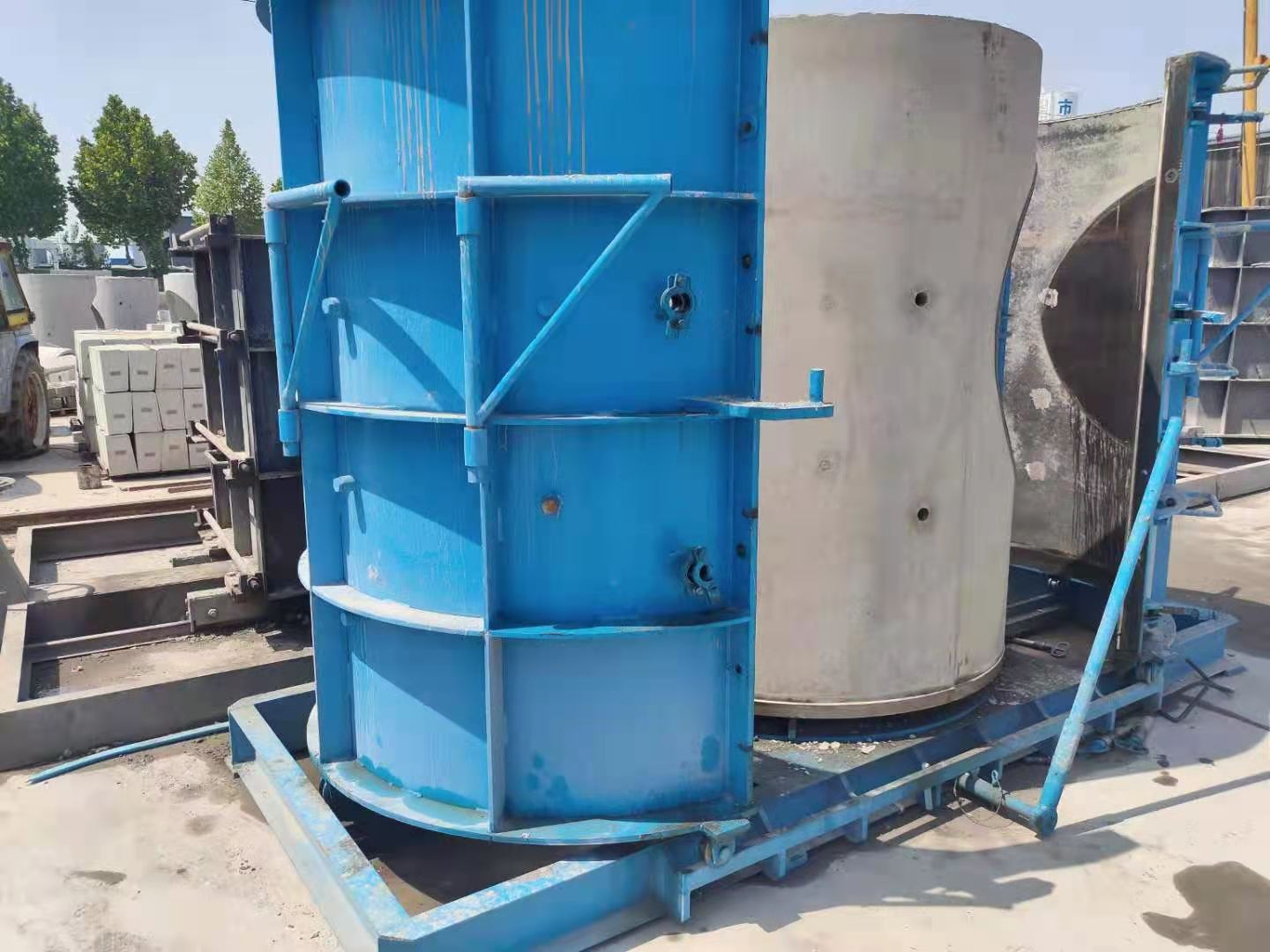 1648939130242072.jpg 檢查井模具1.jpg